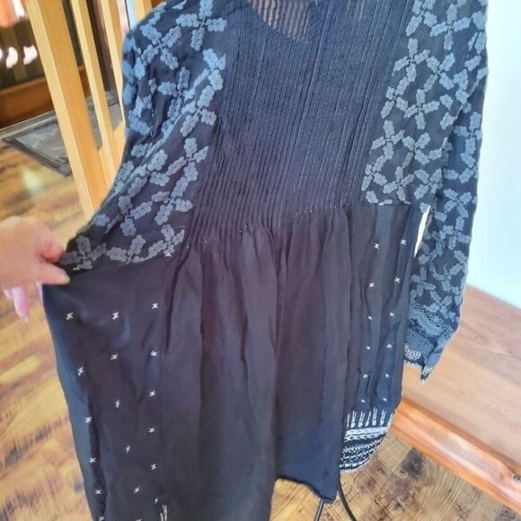 Johnny Was Embroidered Button Front Sz. M Long Sleeve Dress Tunic - Picture 8 of 12